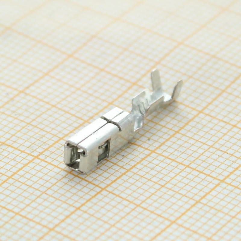 FCI 211CC3S1120-L - Female Unsealed Tin Plating Sicma2 2.8 Terminal, Cable Range 0.35 - 0.75 mm2 (loose pieces)