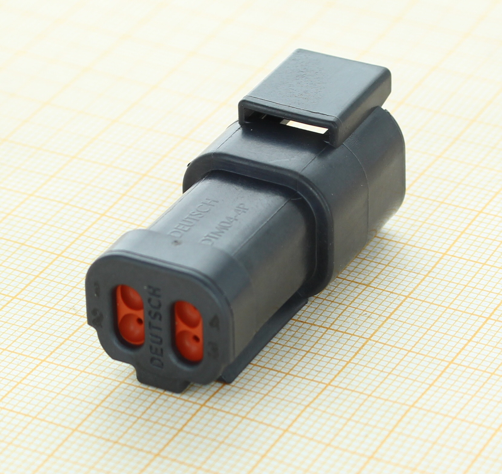 Deutsch DTM04-4P-E005 - 4 Way DTM-Series Rectangular Connector, End Cap